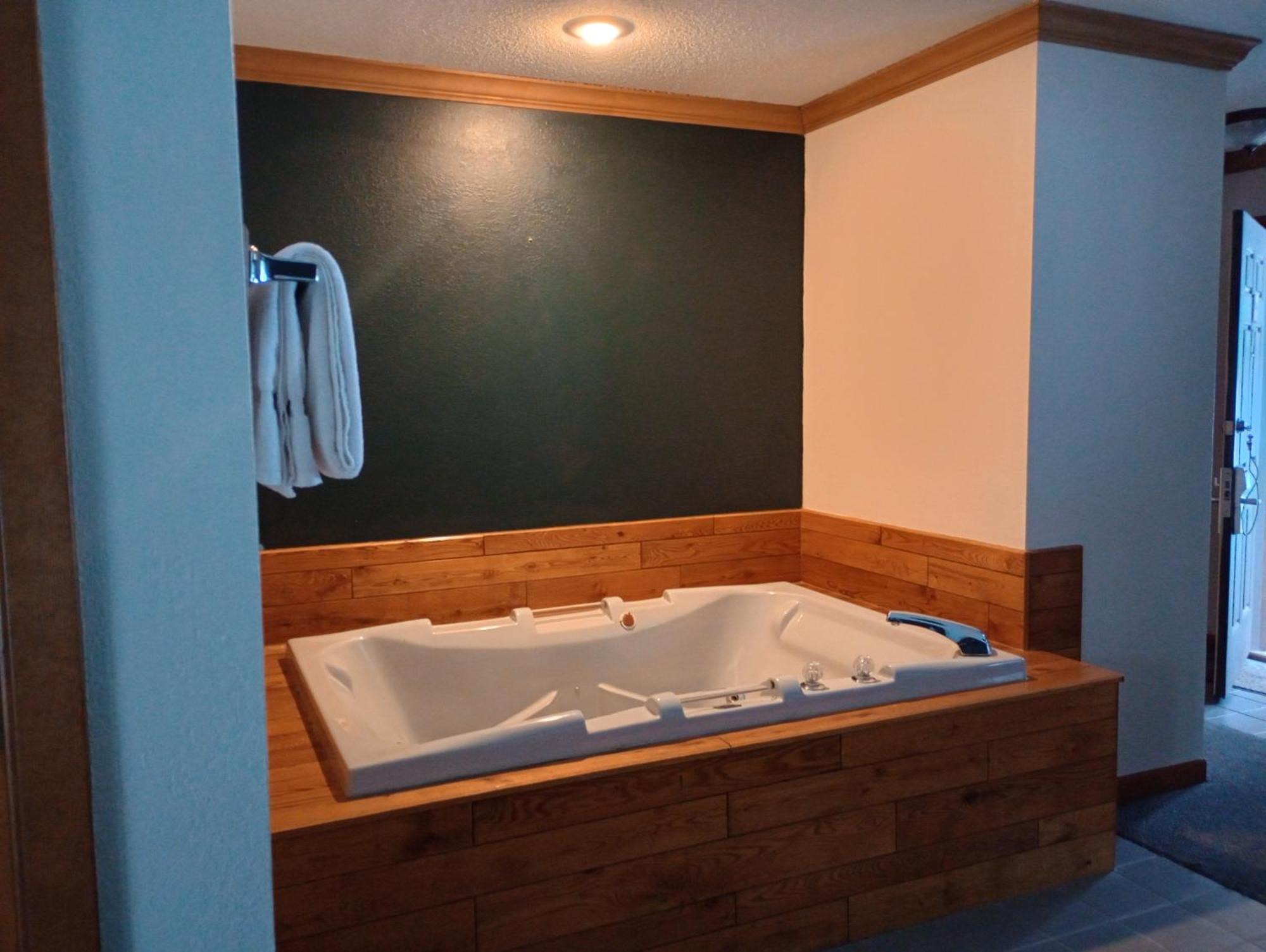 Centerstone Resort Lake-Aire Tomahawk 외부 사진